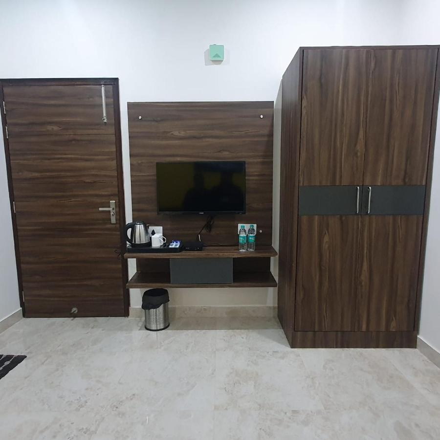 Hotel Kds Residency Greater Noida Exterior foto