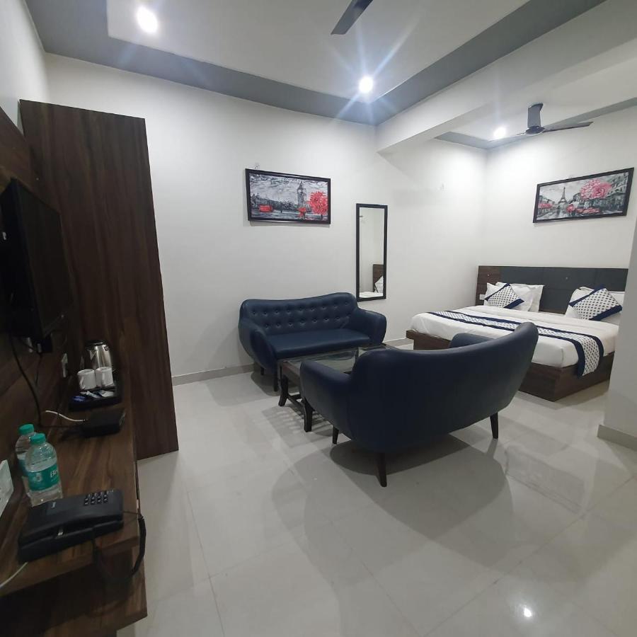 Hotel Kds Residency Greater Noida Exterior foto