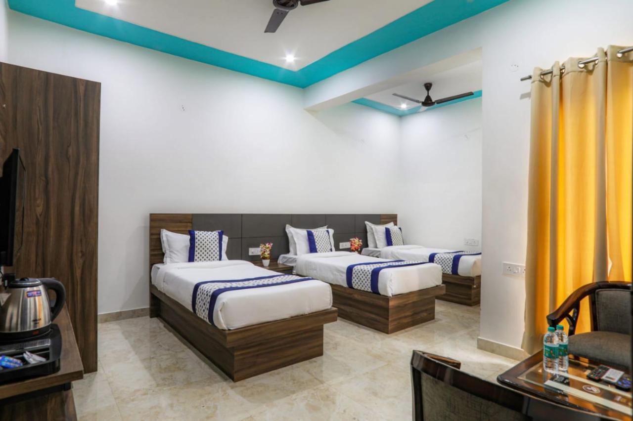 Hotel Kds Residency Greater Noida Exterior foto